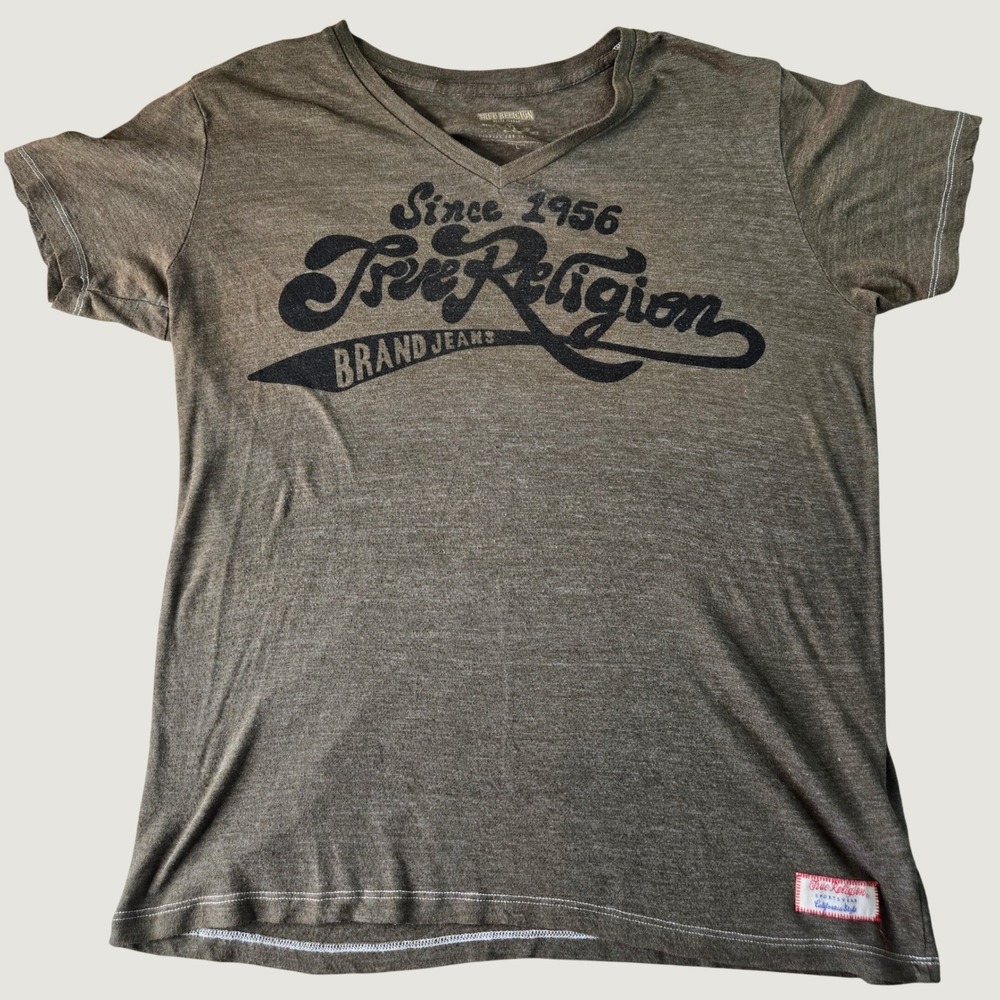 True Religion Mens V-Neck Graphic T-Shirt Olive Green Brown Logo Size L USA Made